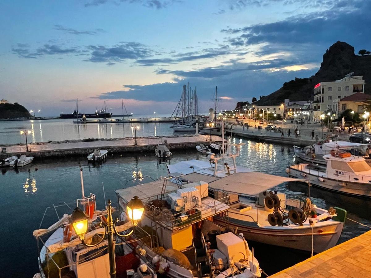 «Αγναντιο L» Δωμάτιο Με Μοναδική Θέα! Myrina Exterior photo